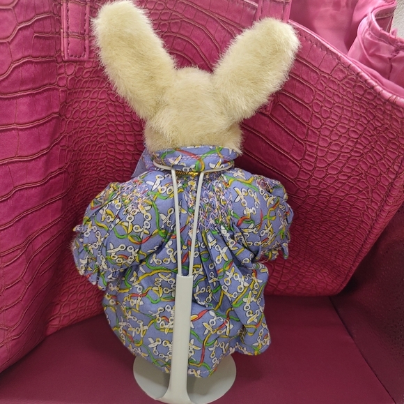 Hoppy VanderHare Sewing Lesson Bunny! From the Muffy Collection! - Picture 3 of 11